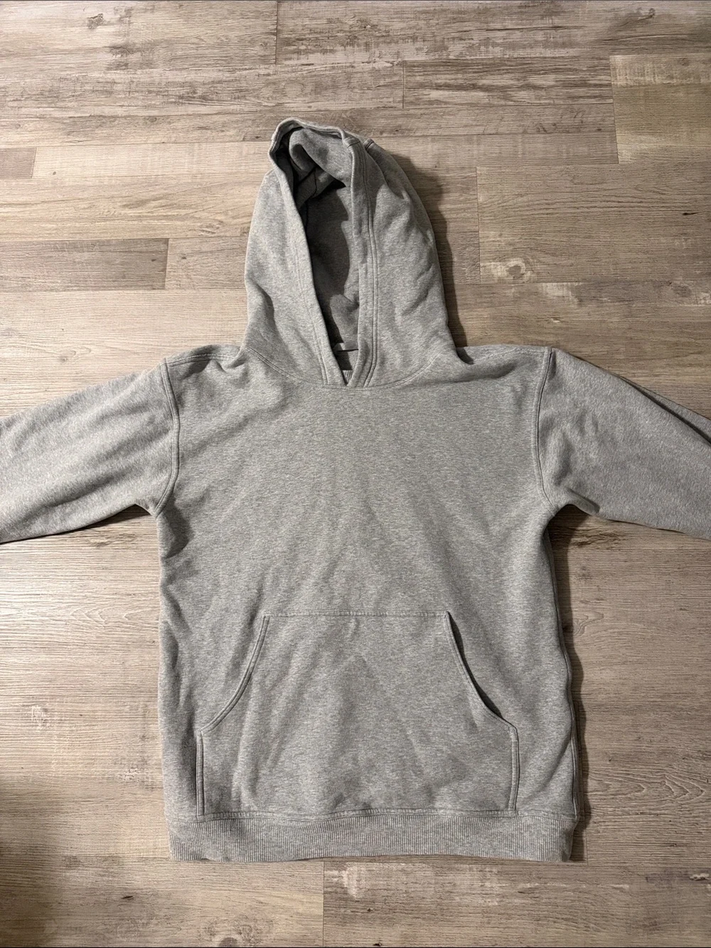 Women’s Lululemon gray hoodie